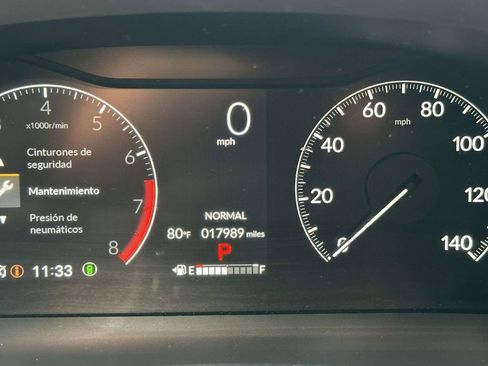 Certified 2025 Honda Pilot Sport image 16