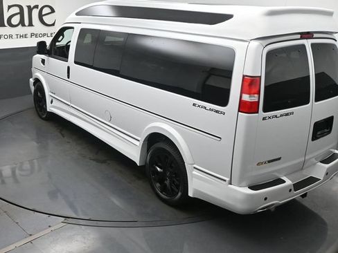 New 2026 Chevrolet Express 2500 Extended w/ Driver Convenience Package RWD image 28