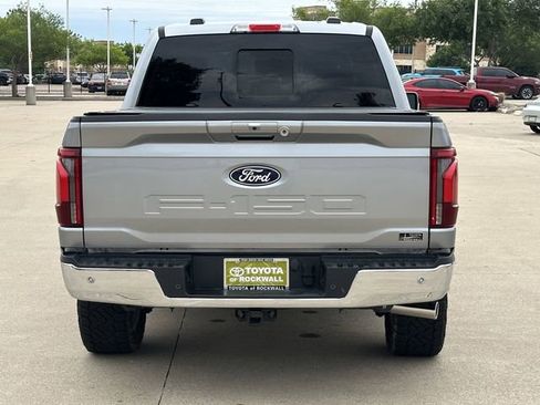Used 2025 Ford F150 Lariat w/ Equipment Group 501A Mid AWD/4WD image 4