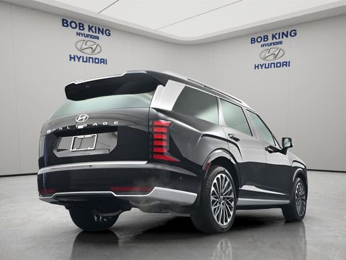 New 2026 Hyundai Palisade Calligraphy FWD image 23