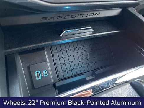 Used 2024 Ford Expedition Max Limited image 16