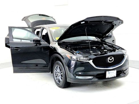 Used 2019 MAZDA CX-5 Sport image 9