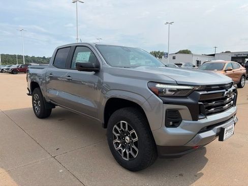New 2026 Chevrolet Colorado Z71 w/ Technology Package AWD/4WD image 1