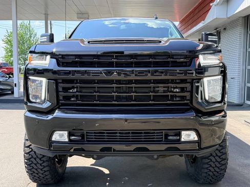 Used 2021 Chevrolet Silverado 3500 LTZ w/ LTZ Plus Package AWD/4WD image 7