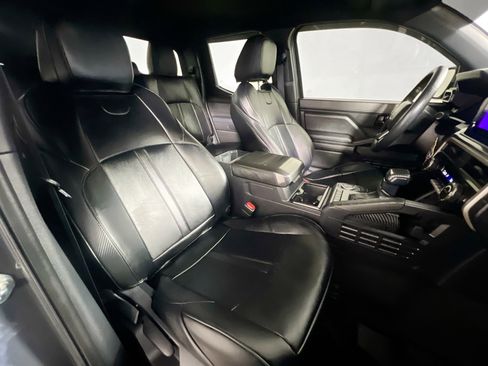 Used 2024 Toyota Tacoma SR5 image 31