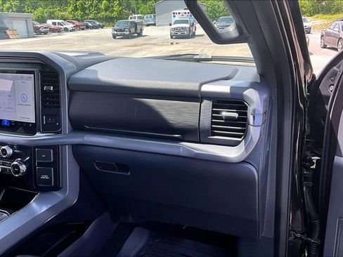 Used 2025 Ford F150 XLT w/ Equipment Group 301A Standard AWD/4WD image 16
