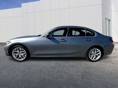 Used 2025 BMW 330i xDrive Sedan image 2