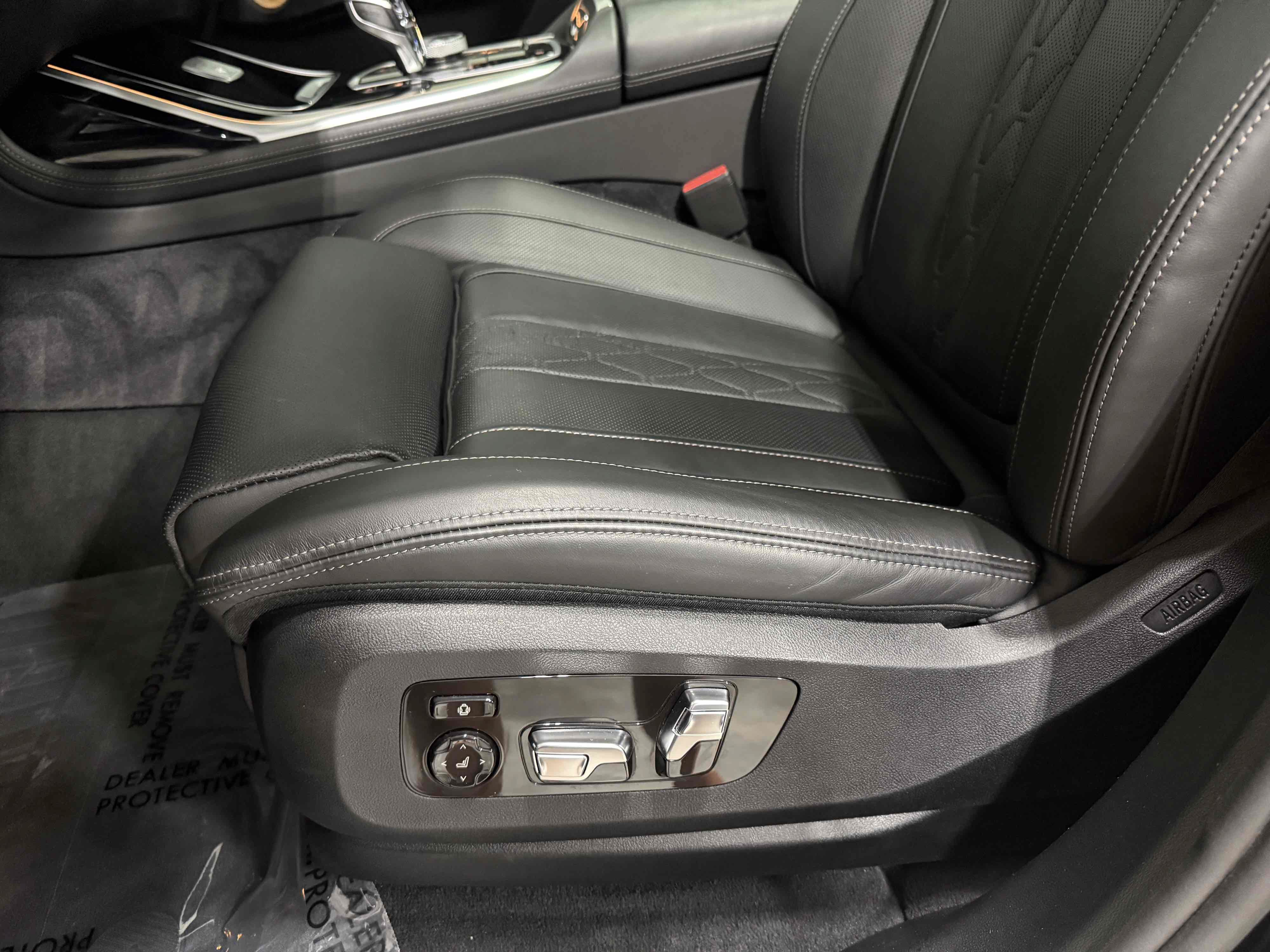 Used 2025 BMW ALPINA XB7 AWD/4WD image 25