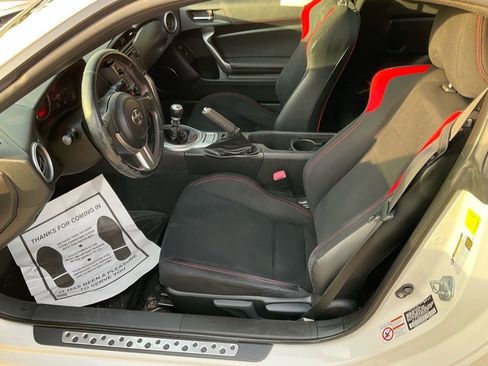 Used 2014 Scion FR-S image 5