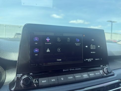 Used 2022 Kia Seltos S image 19