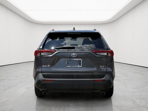 Used 2025 Toyota RAV4 XLE AWD/4WD image 7