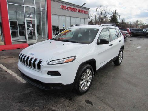 Used 2016 Jeep Cherokee Sport w/ Cold Weather Group image 1