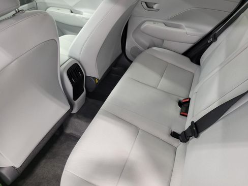 Used 2025 Hyundai Kona SEL FWD image 21