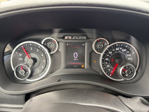 New 2026 RAM 2500 Tradesman AWD/4WD image 21