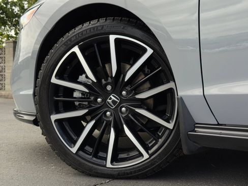 Used 2023 Honda Accord Touring image 27