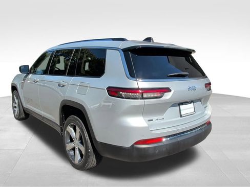 Certified 2022 Jeep Grand Cherokee L Limited image 3