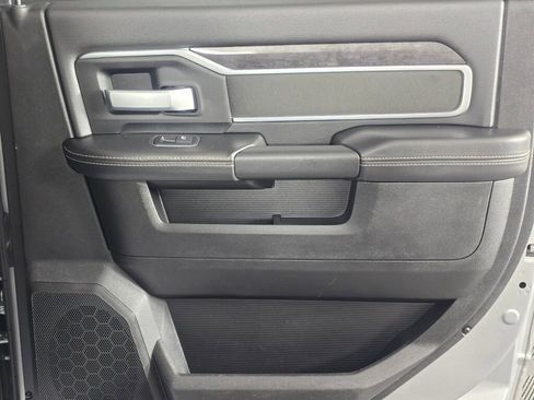 Used 2024 RAM 2500 Big Horn image 41