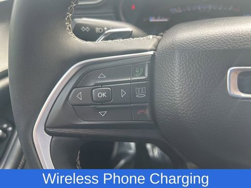 Used 2024 Jeep Grand Cherokee Altitude image 12