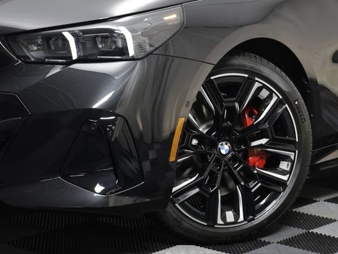 New 2026 BMW i5 M60 AWD/4WD image 4