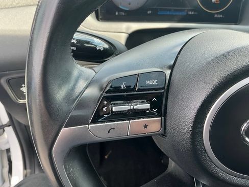 Certified 2022 Hyundai Tucson SEL w/ Convenience + Premium Package AWD/4WD image 19