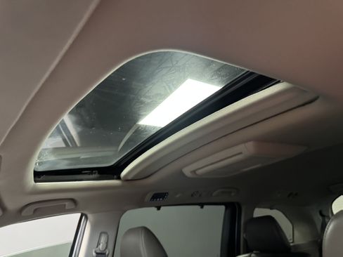 Used 2016 Honda Odyssey EX-L image 17