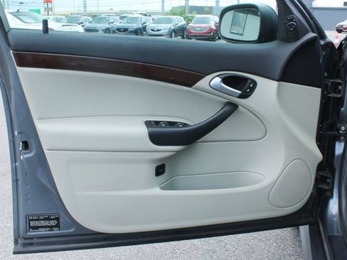 Used 2008 Saab 9-3 2.0T w/ Moonroof Package FWD image 10