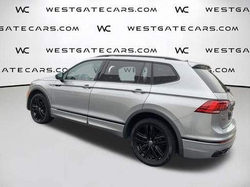 Used 2022 Volkswagen Tiguan SE R-Line image 5