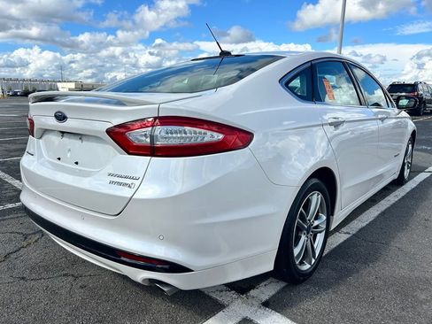 Used 2016 Ford Fusion Titanium FWD image 4