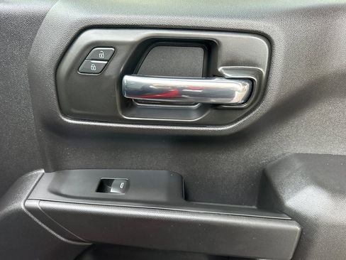 Used 2024 Chevrolet Silverado 1500 Custom image 21