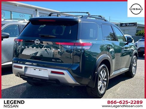 Certified 2022 Nissan Pathfinder SL image 5