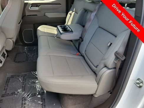 Used 2026 GMC Sierra 1500 SLT RWD image 27
