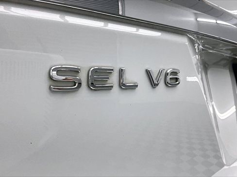 Used 2021 Volkswagen Atlas SEL Premium image 8