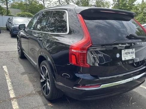 Used 2023 Volvo XC90 B6 Plus w/ Protection Package Premier AWD/4WD image 3