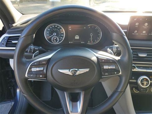 Used 2022 Genesis G70 3.3T image 27