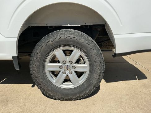 Used 2022 Ford F150 XLT w/ Trailer Tow Package AWD/4WD image 6
