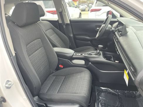 Used 2025 Honda HR-V LX image 26