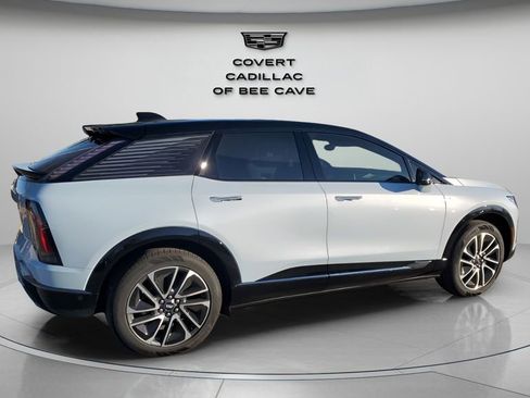 New 2026 Cadillac Optiq Sport 1 image 10