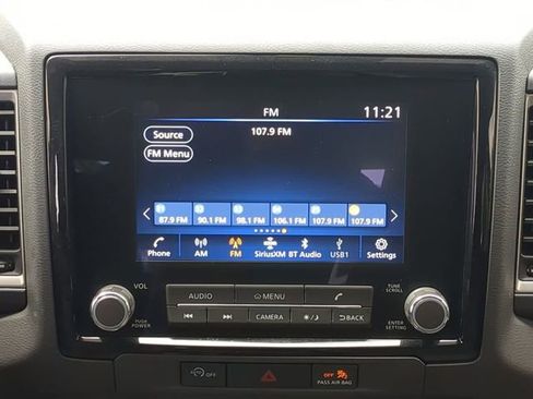 Used 2024 Nissan Frontier SV RWD image 20