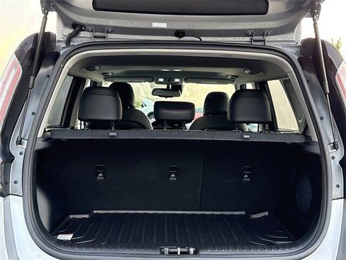 Used 2025 Kia Soul GT-Line w/ GT-Line Technology Package image 18