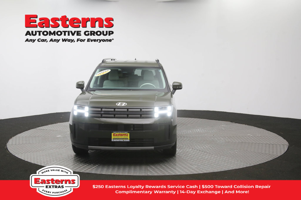 Used 2025 Hyundai Santa Fe SEL FWD image 56