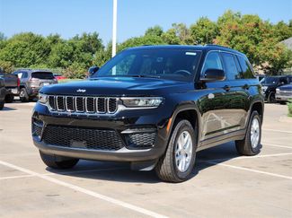 New 2025 Jeep Grand Cherokee Laredo X video 2