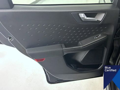 Certified 2020 Ford Escape SE image 20