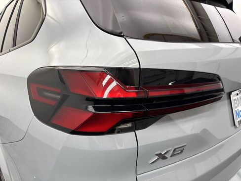 New 2026 BMW X5 xDrive40i w/ M Sport Package AWD/4WD image 19