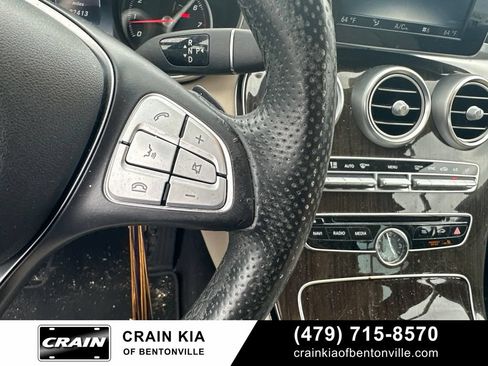 Used 2016 Mercedes-Benz C 300 Sedan w/ Surround View Package image 22