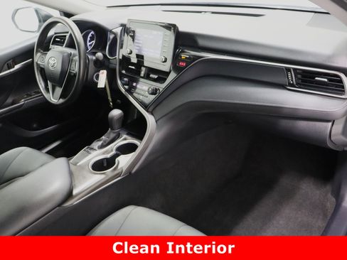 Used 2024 Toyota Camry LE image 33