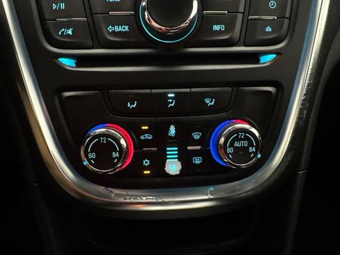 Used 2016 Buick Encore Convenience FWD image 28