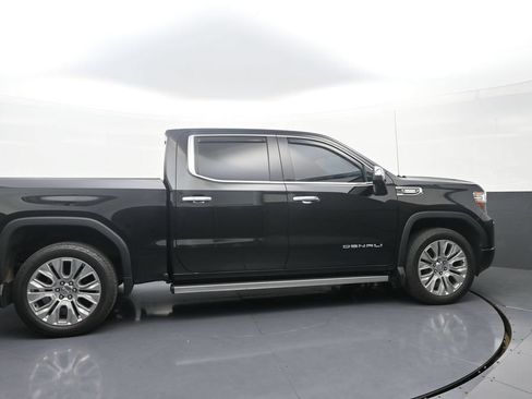 Used 2021 GMC Sierra 1500 Denali w/ Denali Ultimate Package AWD/4WD image 8