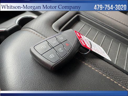 Used 2023 GMC Yukon AT4 w/ AT4 Premium Package AWD/4WD image 25