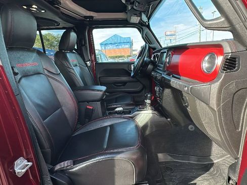 Used 2021 Jeep Wrangler Unlimited Rubicon w/ Cold Weather Group image 16