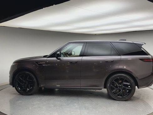 New 2026 Land Rover Range Rover Sport Dynamic SE AWD/4WD image 5